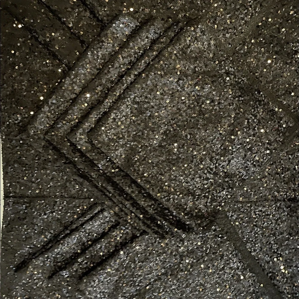 Black Sequin Square Centerpeice